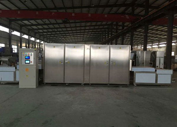 微波烘幹設備應該怎麽進行維護保養 微波烘幹設(shè)備應該怎麽進行維護保養