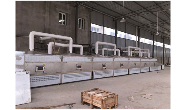 如何解決工業微波烘幹設備的占地問(wèn)題? 如何解決工業微波烘(hōng)幹設備的占地問題?